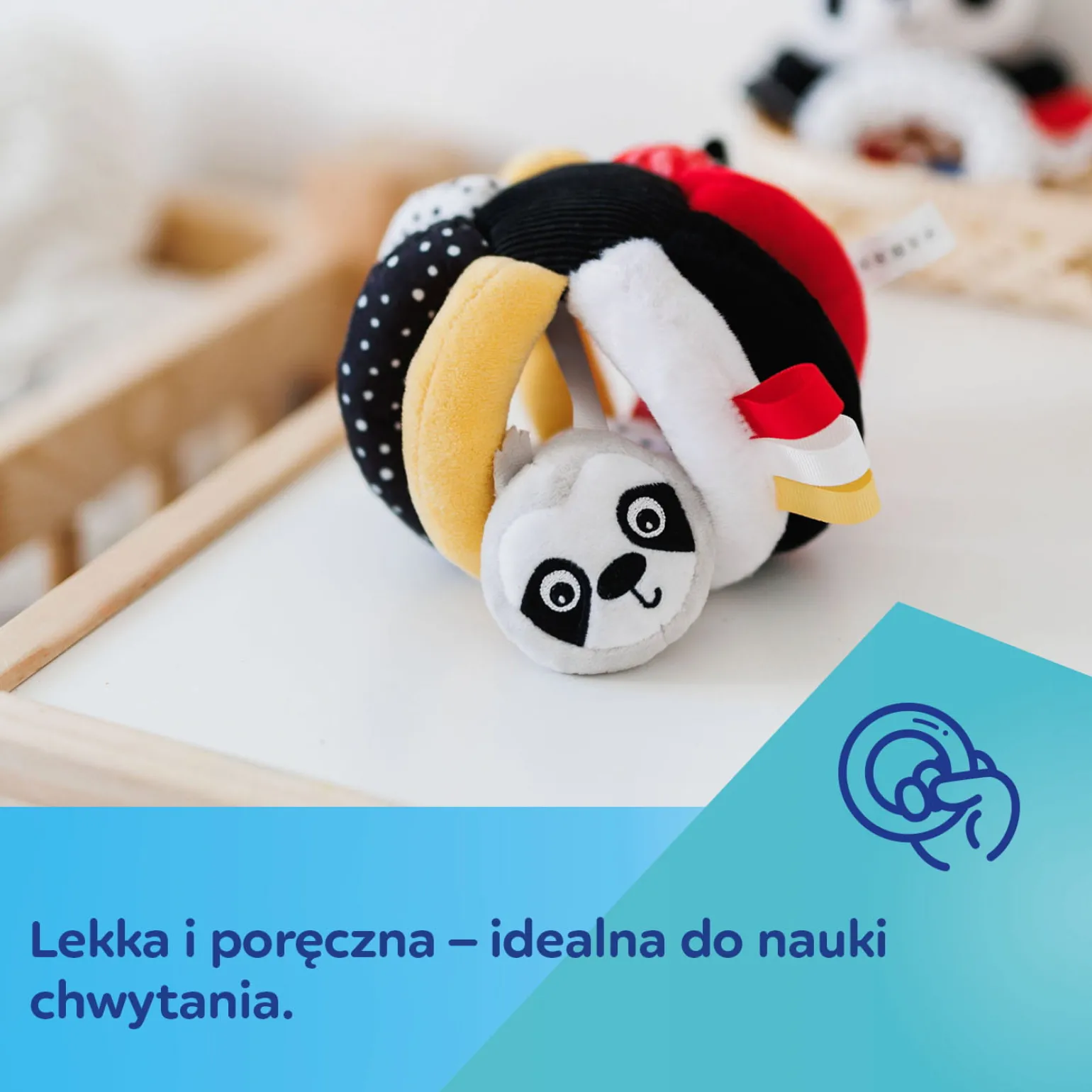 Canpol babies Sensoryczna piłka z grzechotką i piszczkiem BabiesBoo