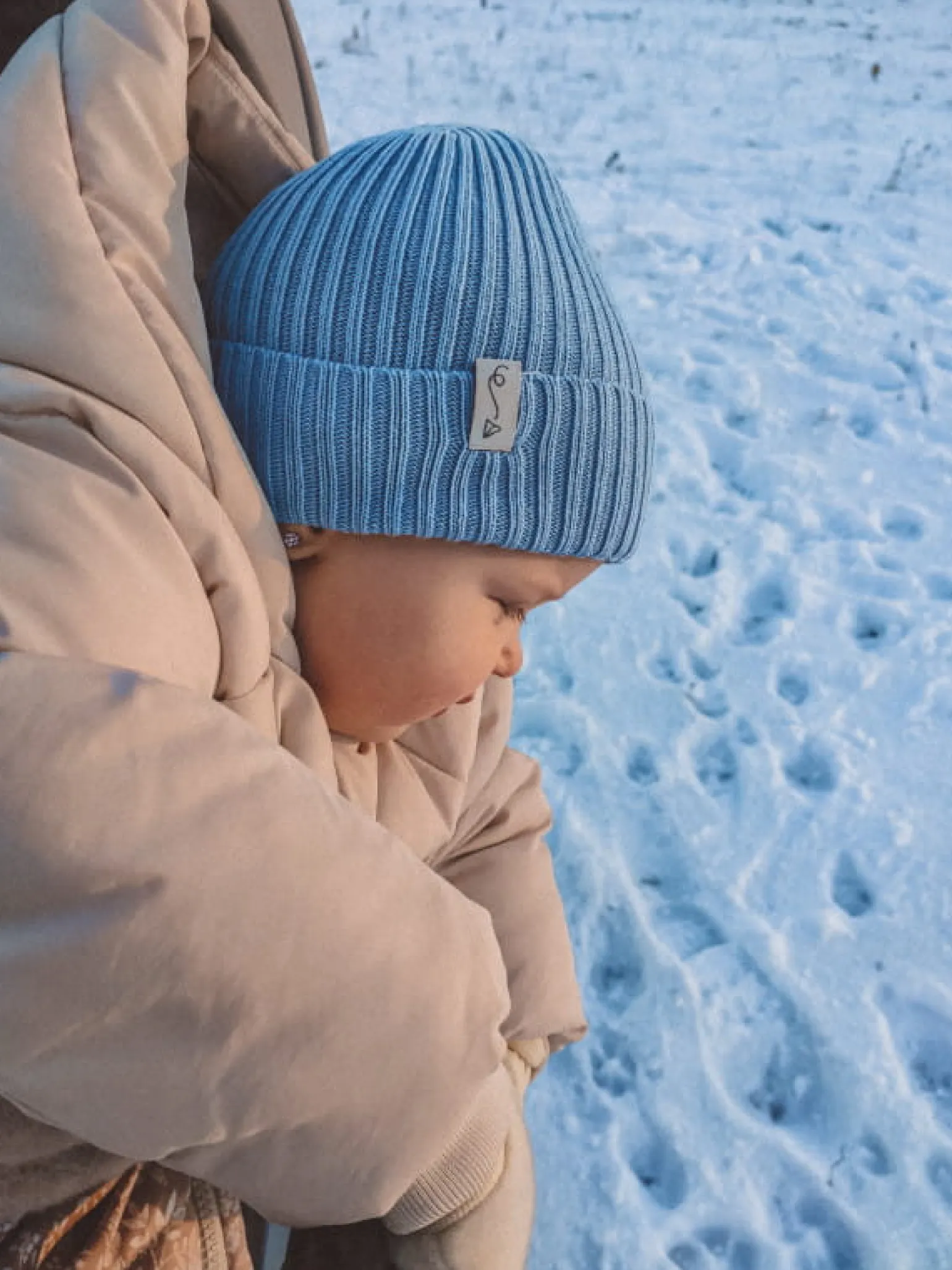 Czapeczka z dzianiny bawełnianej - LIGHT BLUE