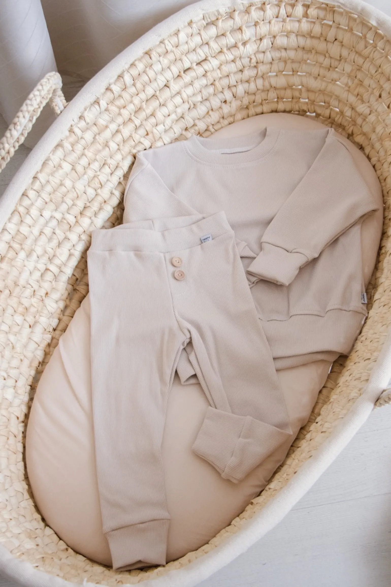 JUKKI Komplet prążkowany dziecięcy - Beige