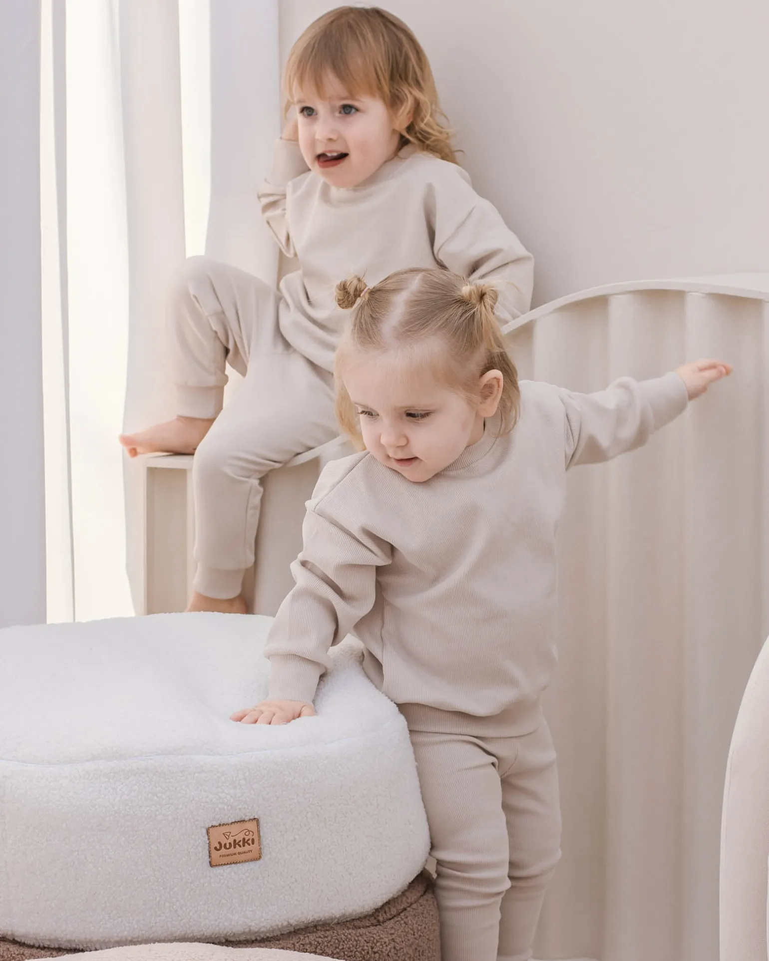 JUKKI Komplet prążkowany dziecięcy - Beige