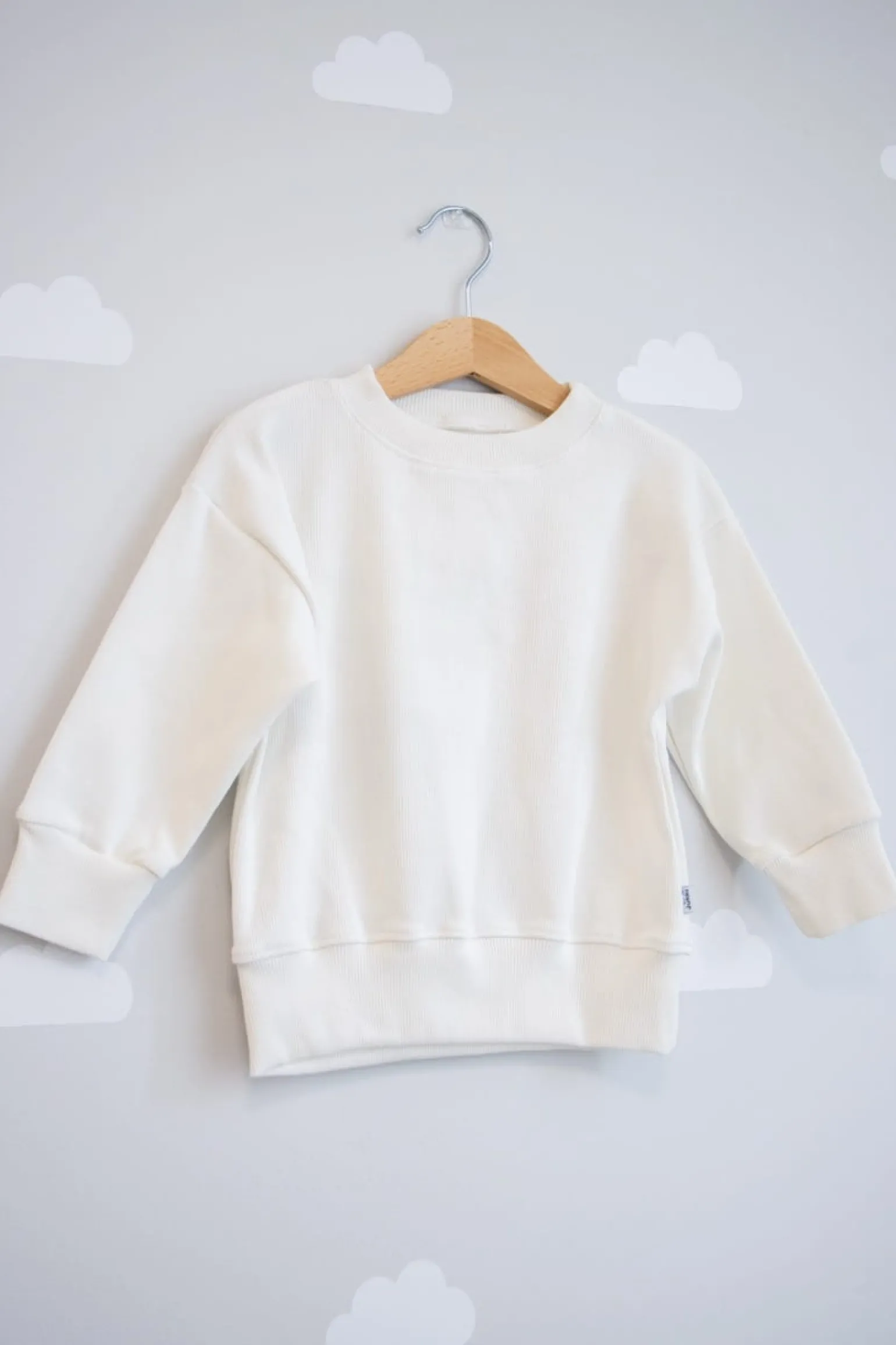 JUKKI Prążkowana bluza oversize - Ecru