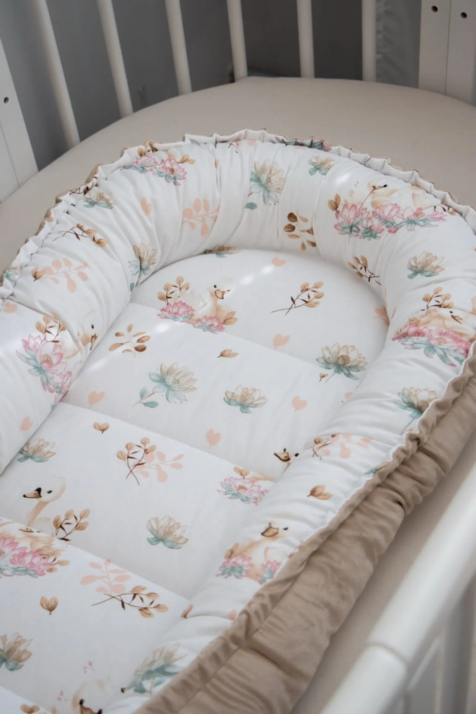 Kokon Comfort - Swan Family i Cappuccino Soft Velvet