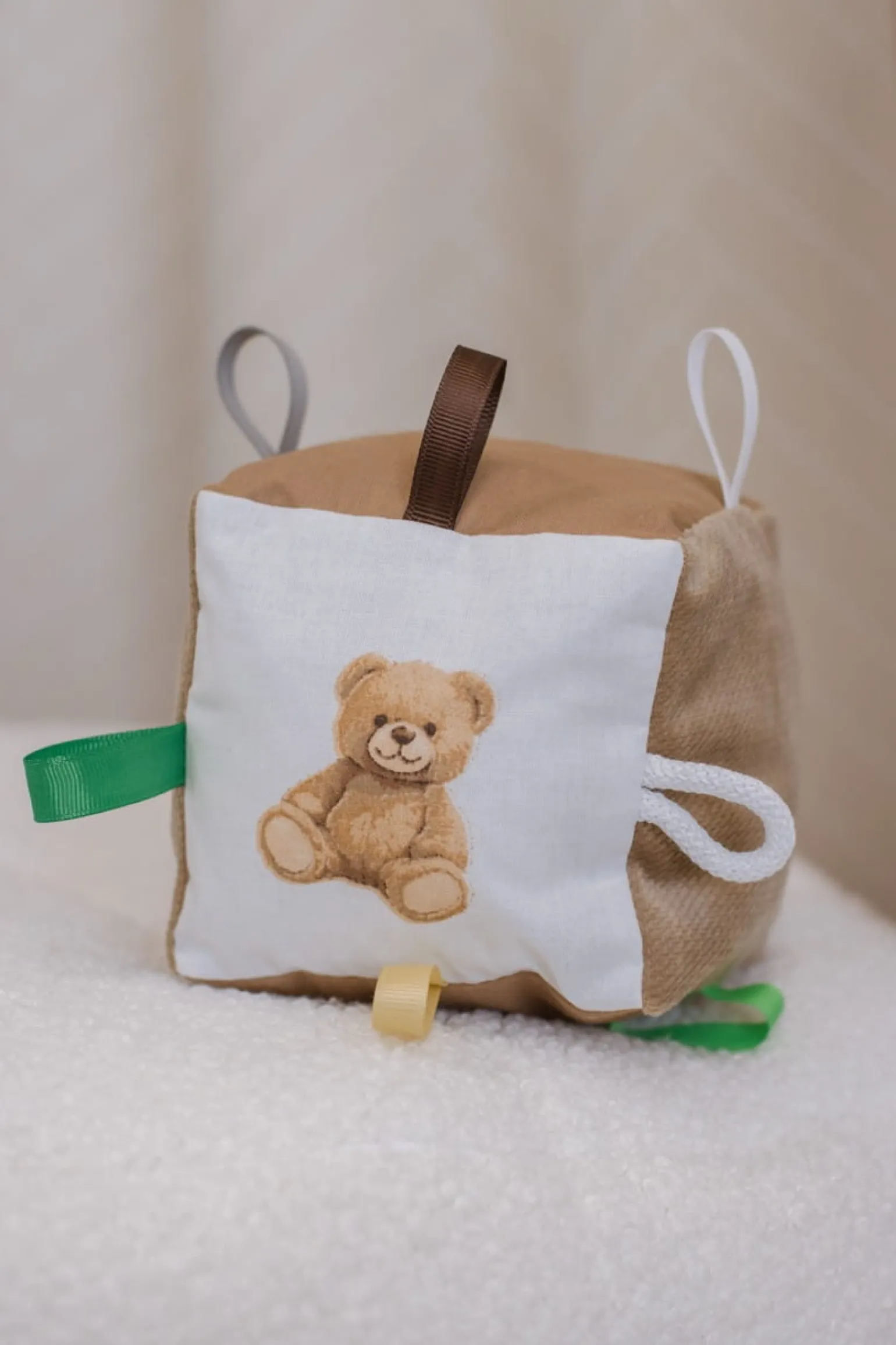 Kostka sensoryczna Caramel Velvet - Mr. Teddy