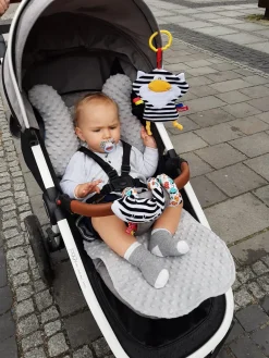 MOM'S CARE Kontrastowa grzechotka, spiralka do wózka, nosidełka – biało czarna