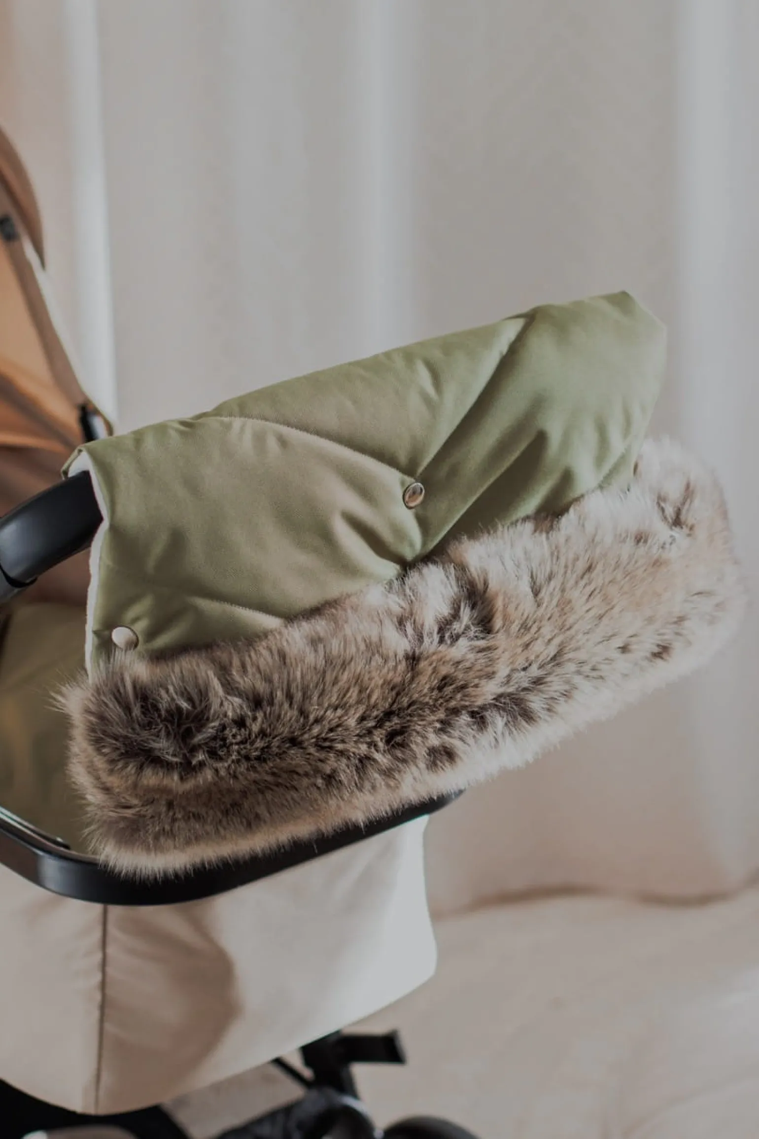 Mufka do wózka OLIVE WINTER z futerkiem