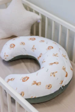 Muślinowa Poduszka rogal + zdejmowana poszewka - Baby Safari i oliwkowy Velvet