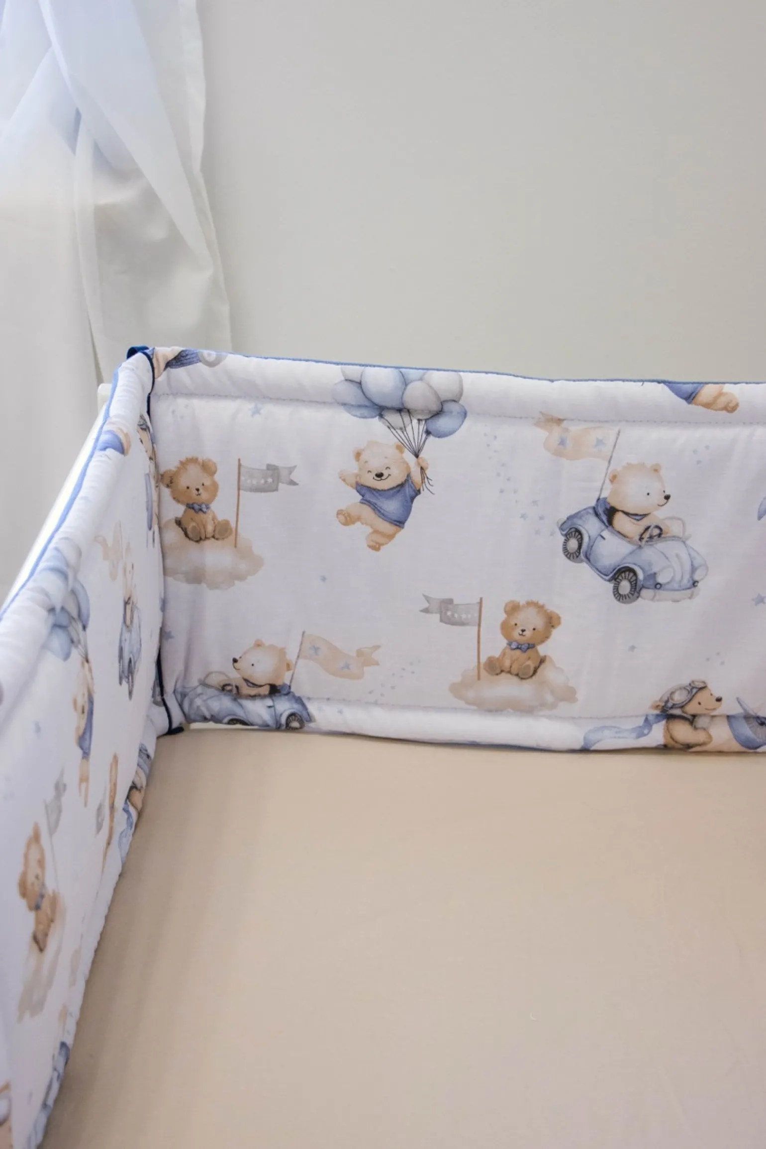 Ochraniacz do łóżeczka XXL - Pilot Bears i jeansowy Velvet