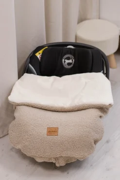Okrycie, osłonka na nóżki do fotelika samochodowego i wózka spacerowego - Boucle Beige